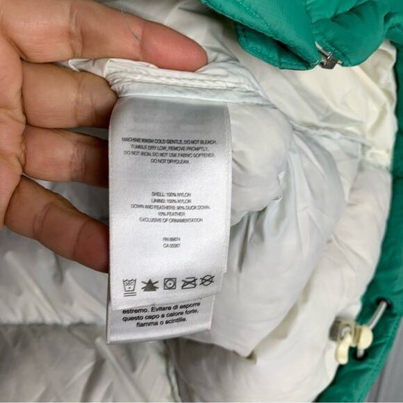 Mountain Hardware green insulated‎ puffer jacket size medium women’s stretchdown - Picture 3 of 8